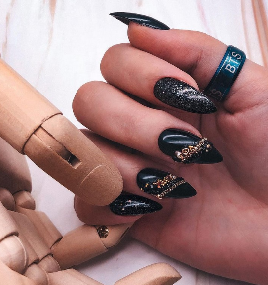 Маникюр гель-лаком 2022: фото, новинки, модные тенденции, самый красивый дизайн - «Модные тенденции»