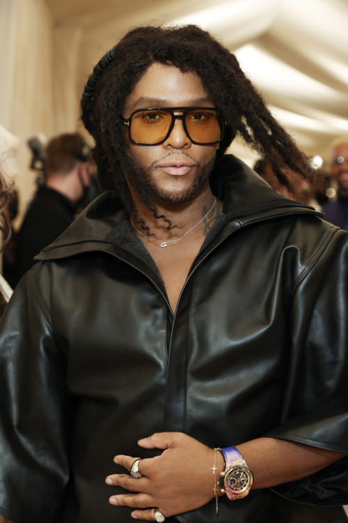 Главные украшения на красной дорожке Met Gala 2021 - «Новости ЦУМ»