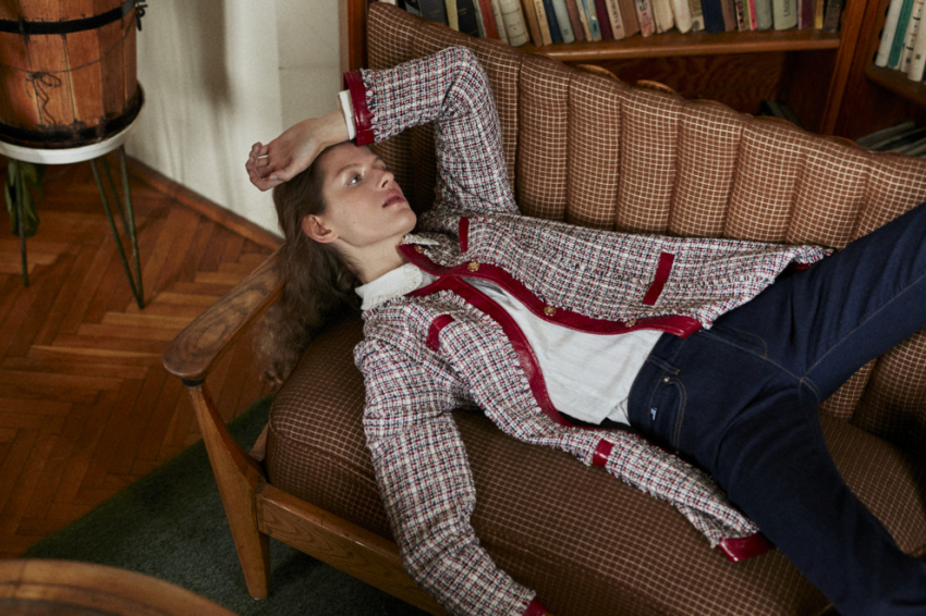 Одна дома: 9 модных образов для первых холодных дней - «Новости ЦУМ»