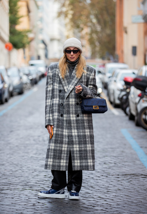 Streetstyle: как носить клетку этой зимой - «Уличный стиль»